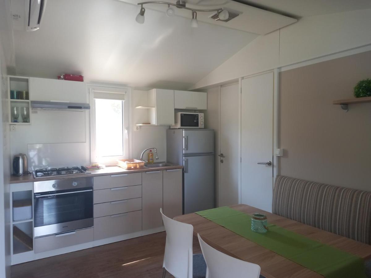 Mobile Homes Seashell เยเซรา ภายนอก รูปภาพ